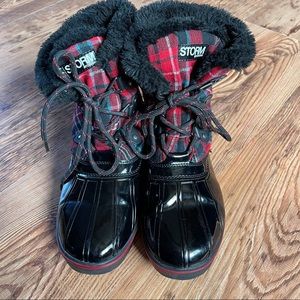 Storm by Cougar women’s winter boots size 8M